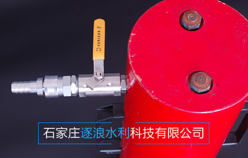 气动打桩机操纵步骤指点_